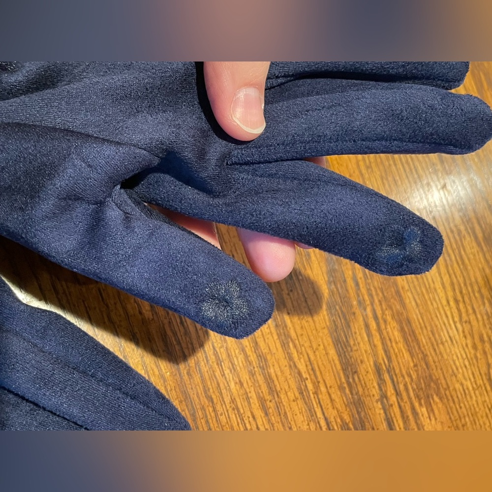 Navy Blue Tech Friendly Gloves w/ Faux Fur Cuffs - Brand New w/ Tags - Picture 4 of 11